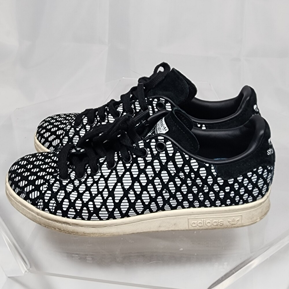 Adidas Originals Stan Smith BZ0398 Women 7 Retro Sneakers Rare Net/Mesh Pattern